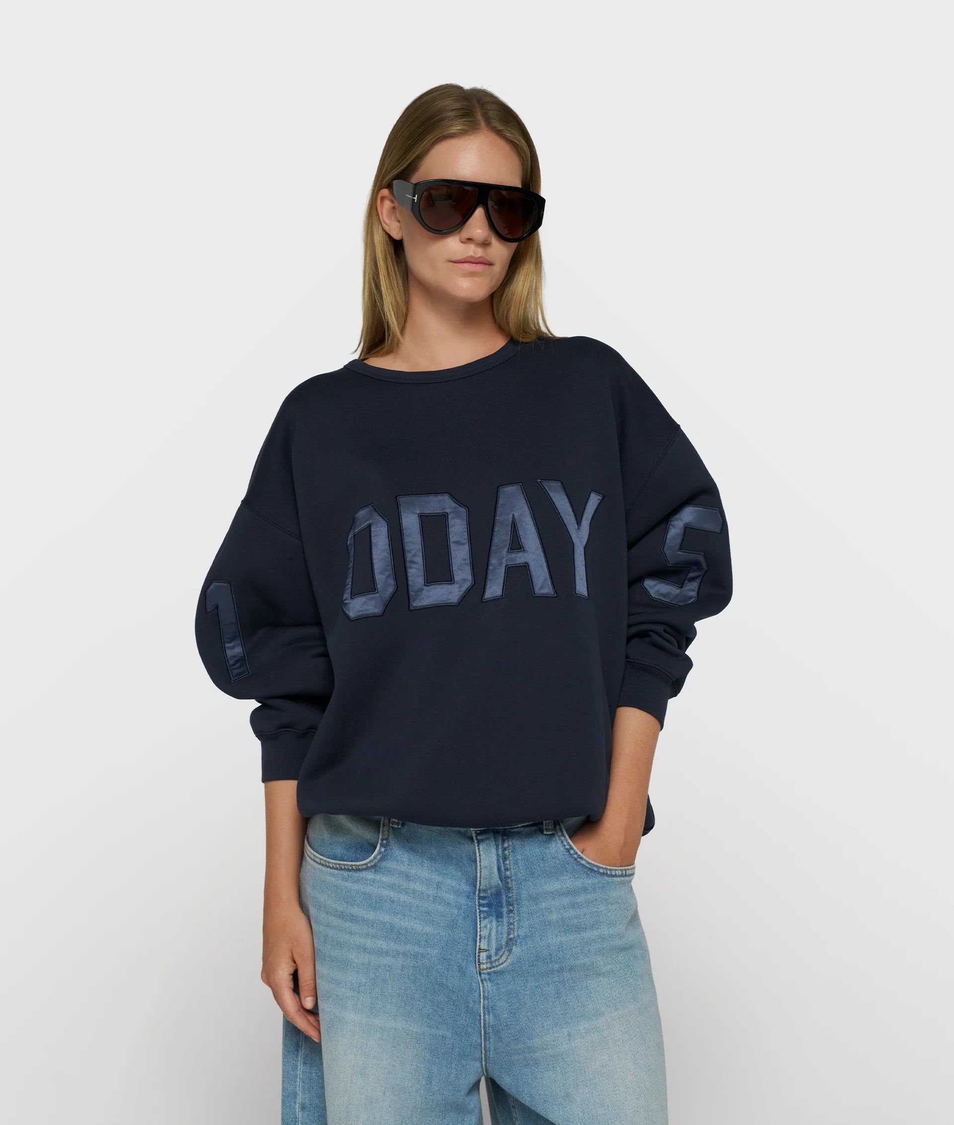 10Days | Statment sweater logo