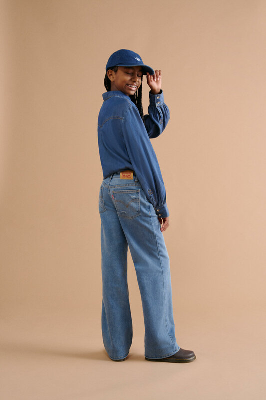 Levi's wide leg jeans