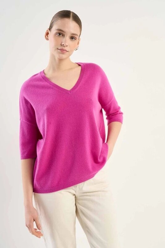 Tricot de Lea pull V-neck cassis