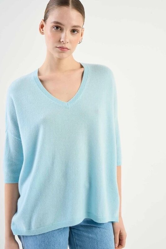 Tricot de Lea pull V-neck baby blue