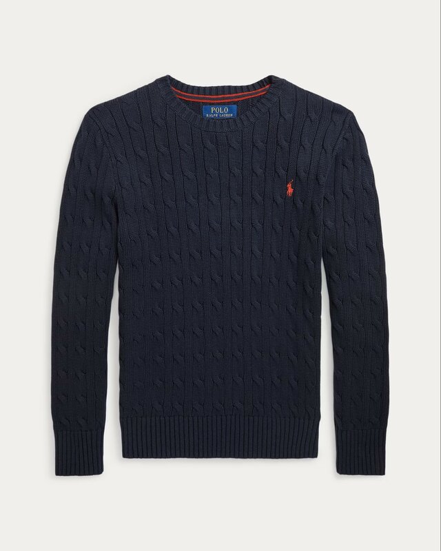 Ralph Lauren cashmere knit navy met rood logo poloplayer. Ralph Lauren cashmere knit navy met rood logo poloplayer.