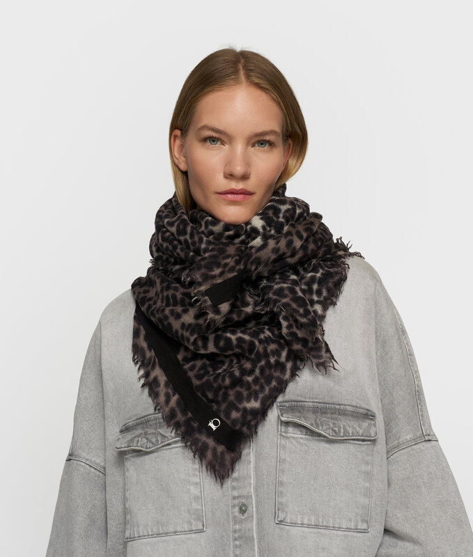 10Days | Leopard Scarf
