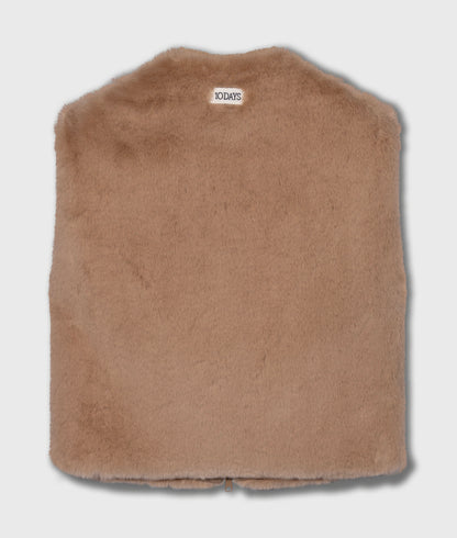 10Days | Fluffy vest