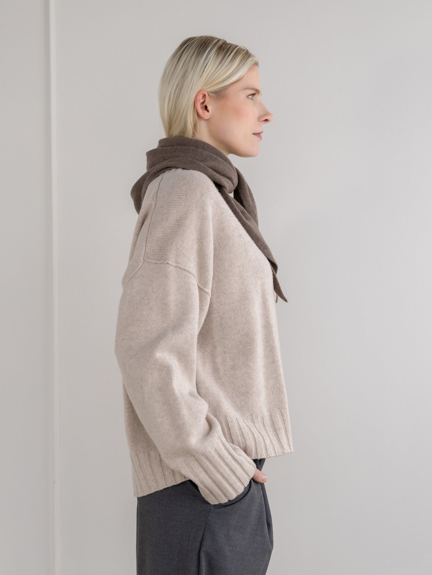Cosy Sjaalmania | Triangle Small Dark Brown