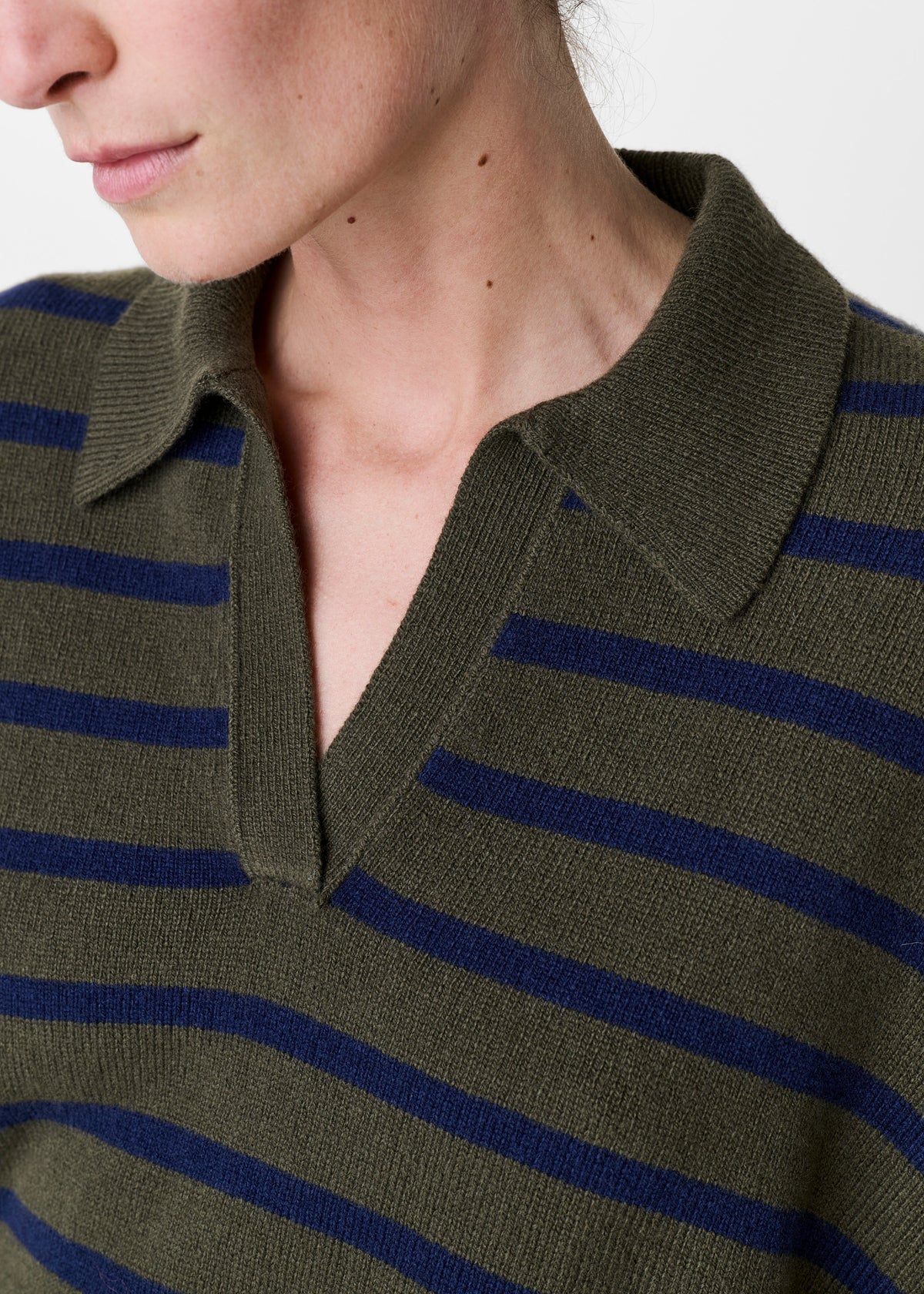 Zenggi | Fine Wool Polo top