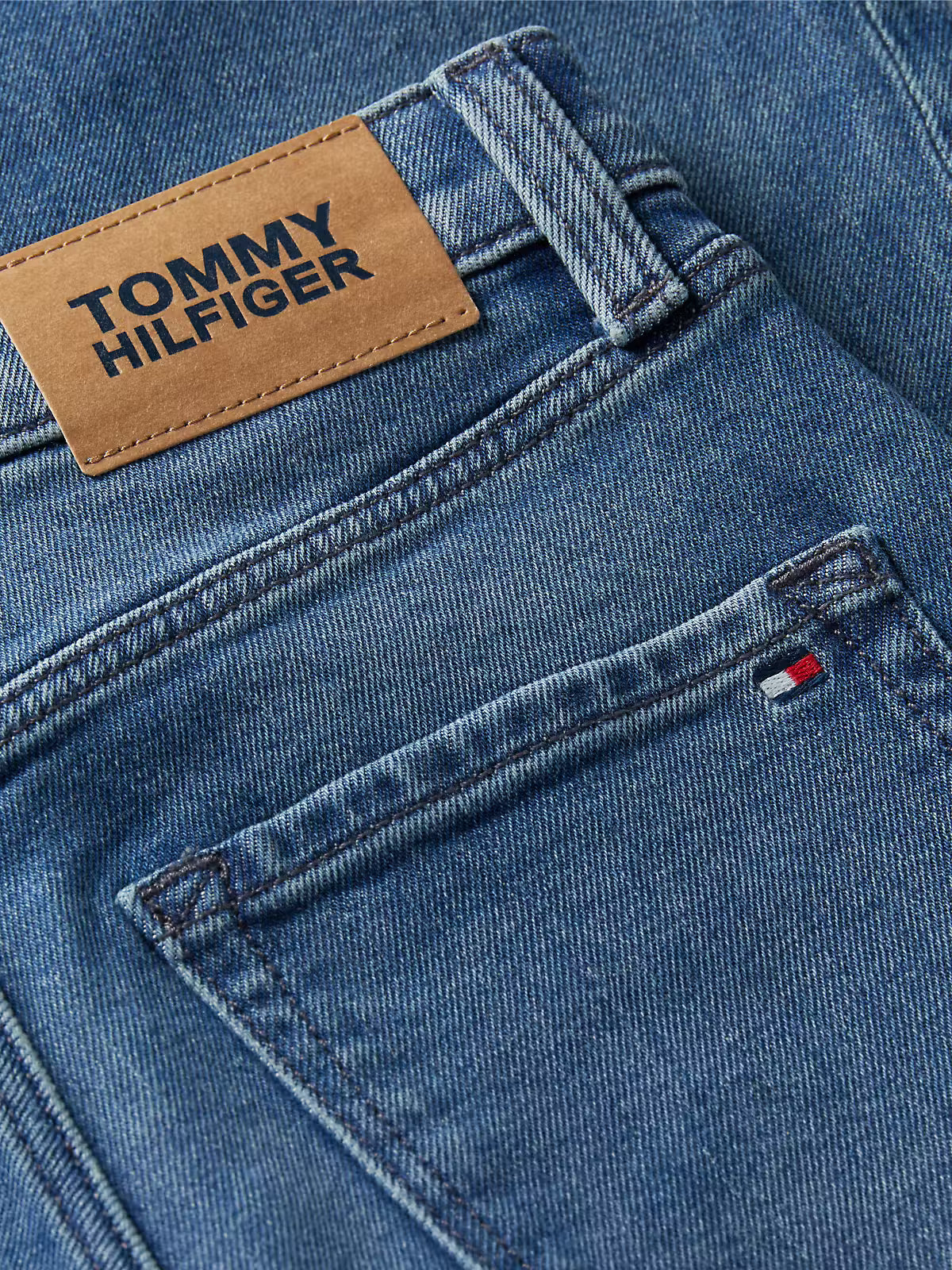 Tommy Hilfiger | Relaxed Fit Jeans