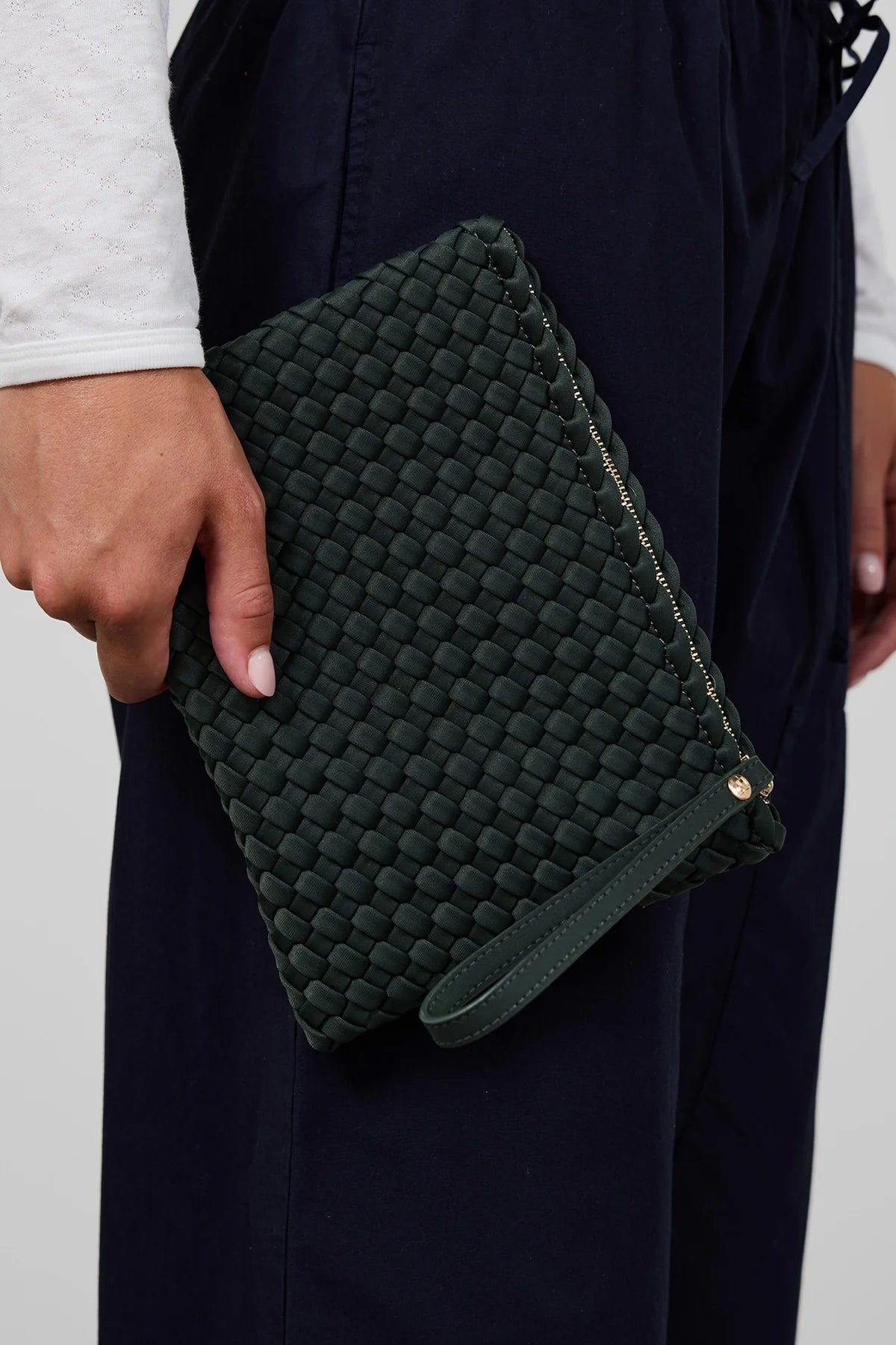 My Marrea | Clutch Cliffside green
