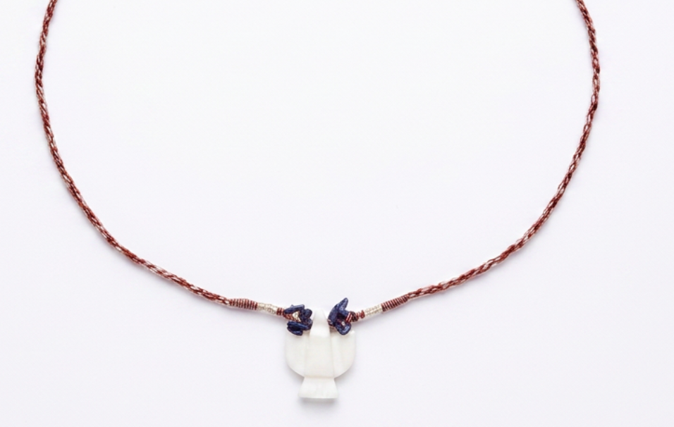 Little Dove Bordeaux Necklace