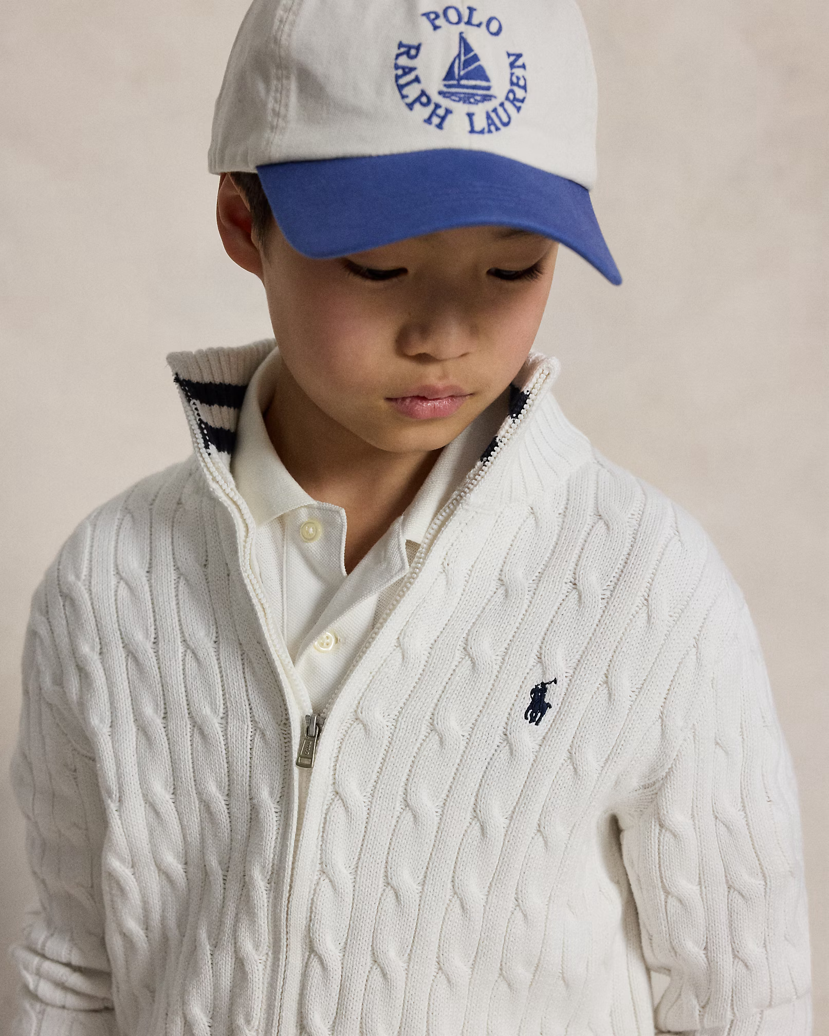 Polo Ralph Lauren kabeltrui met rits – jongen, detailfoto kraag en rits