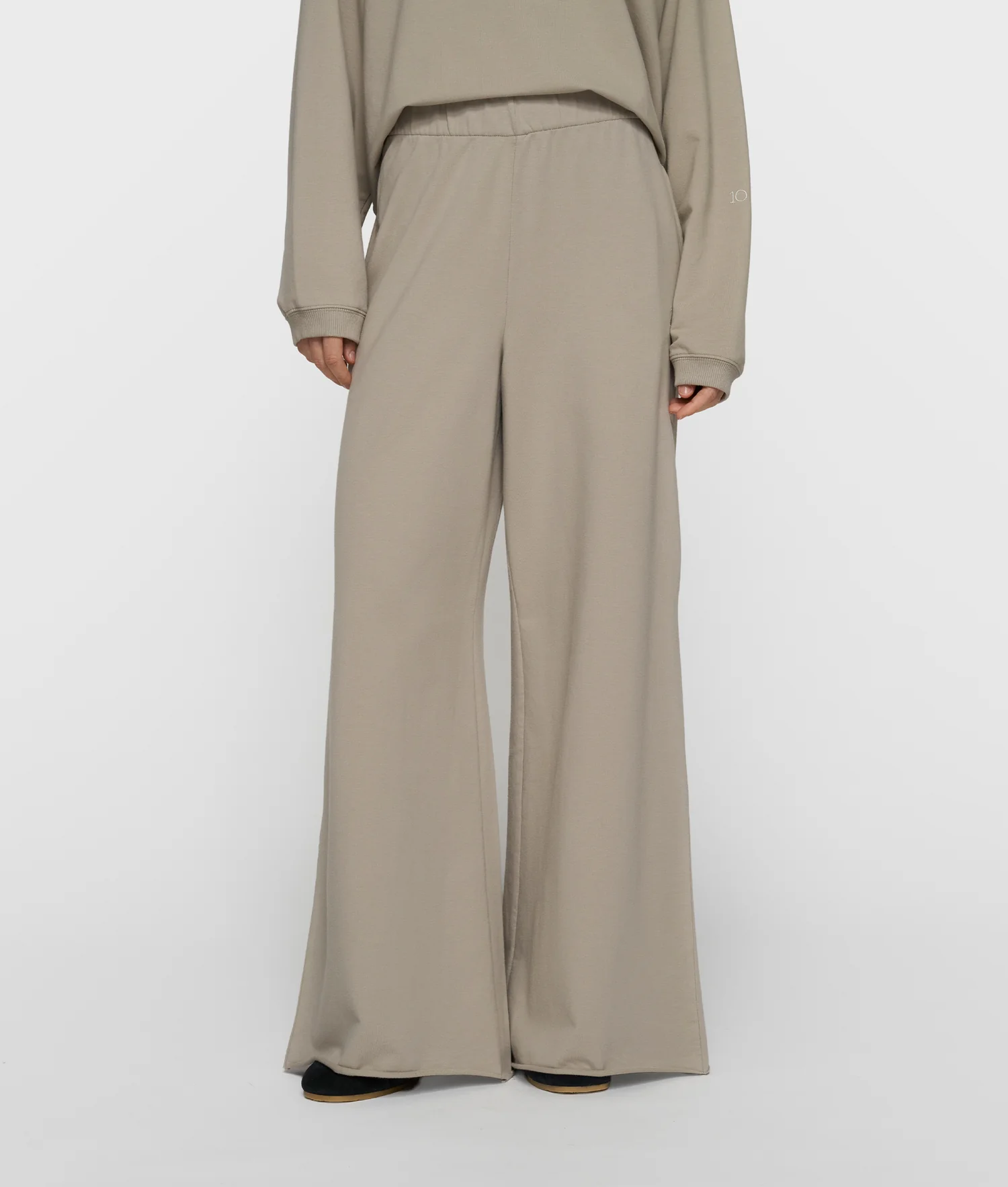 10DAYS | Silent Chique Wide Jogger