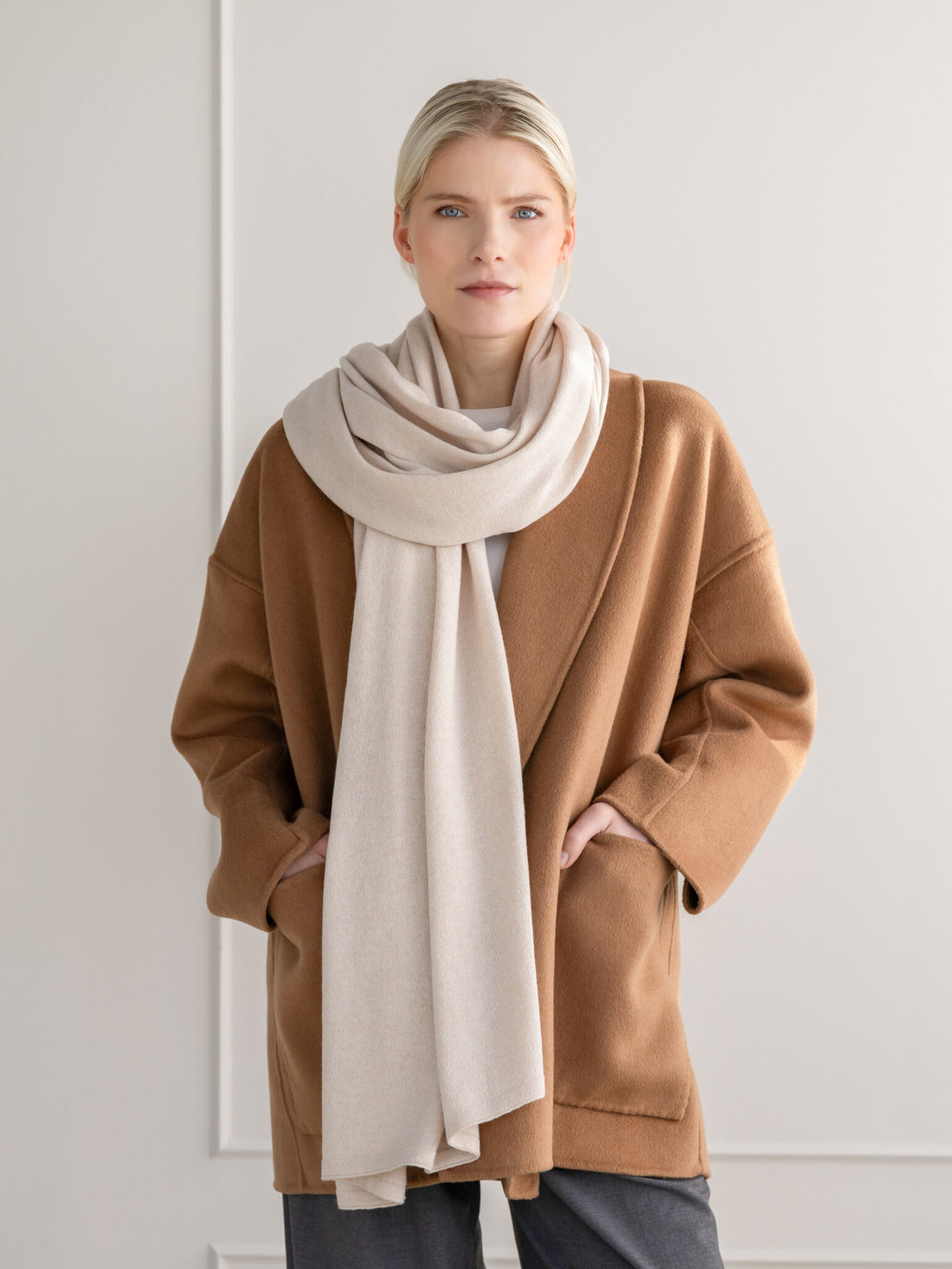 Cosy Sjaalmania | Light sand